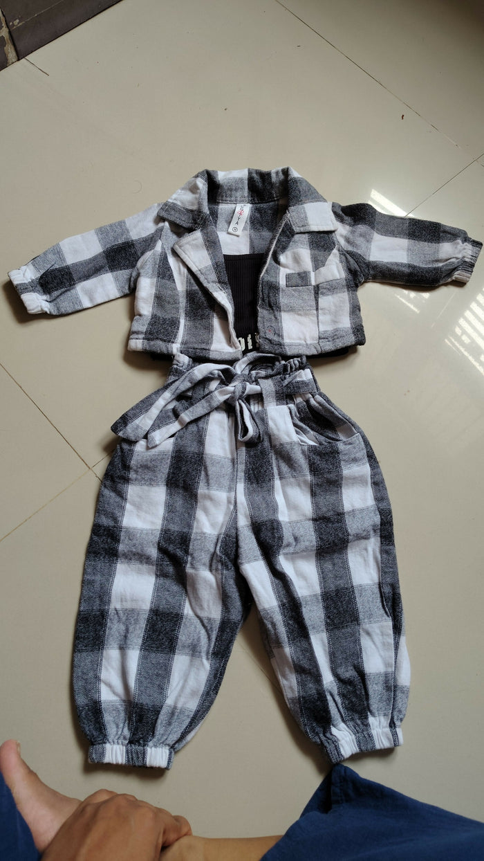3 PCS Set for Baby Girl featuring a stylish coordinated three-piece outfit with comfortable fabric and a cute child-friendly design for everyday wear, outings, playdates, birthdays, and special occasions.