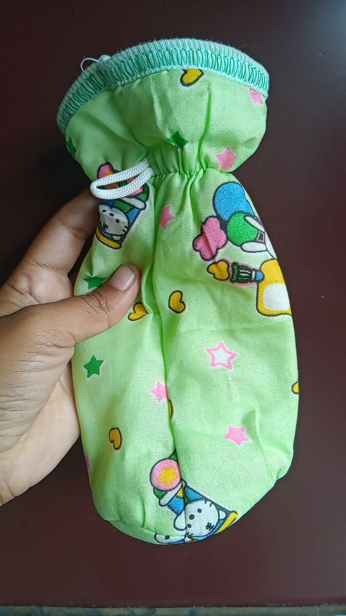 ADIDAS cap combo, bottle holder and cap set, travel essentials combo, sporty accessory set, ADIDAS accessories
