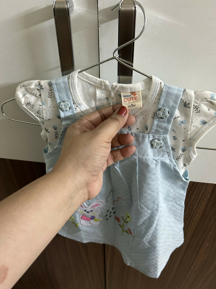 Baby romper with bunny design