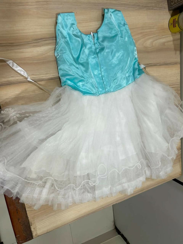 Grace in Every Twirl – Adorable Baby Girl Dress for Every Occasion!