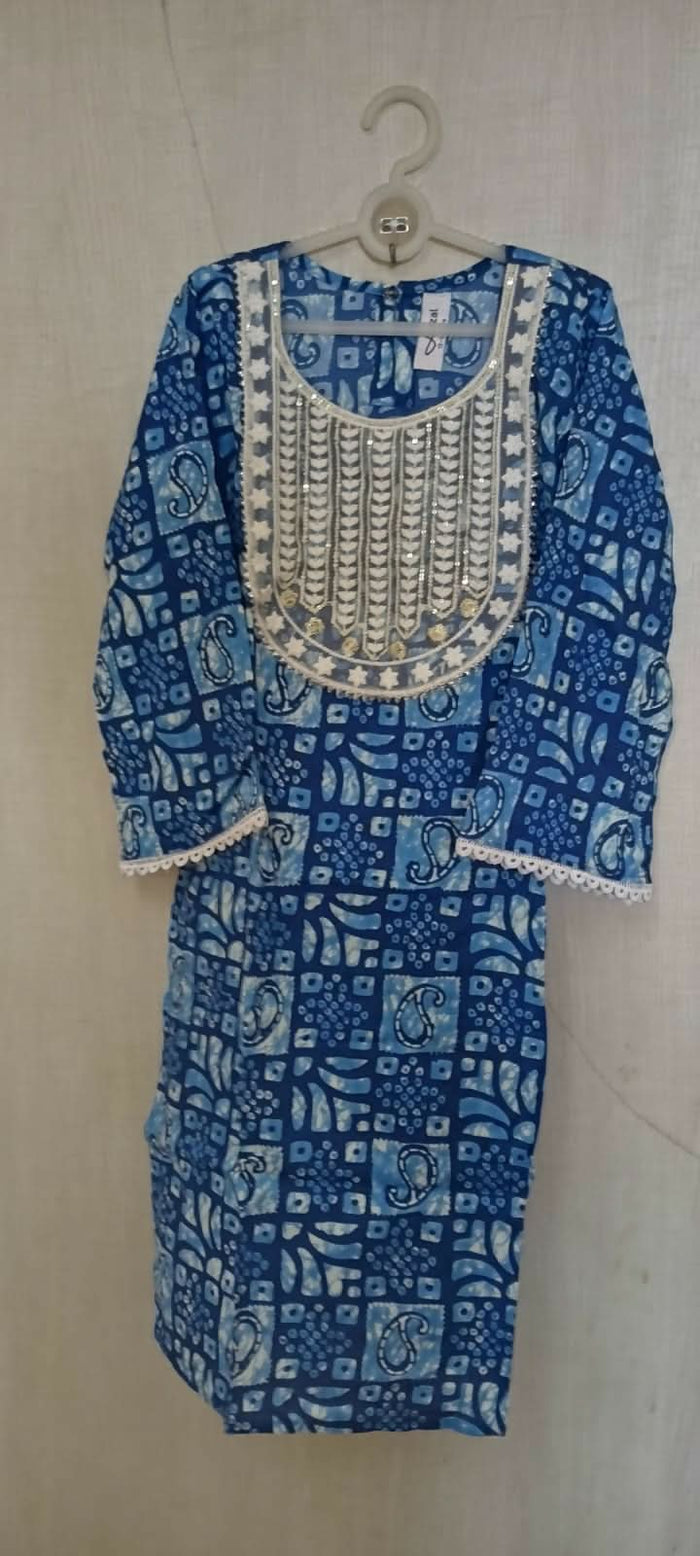 Elevate your everyday style with our Beautiful Blue Color Kurti and Pant Set, offering versatility and elegance for any occasion.