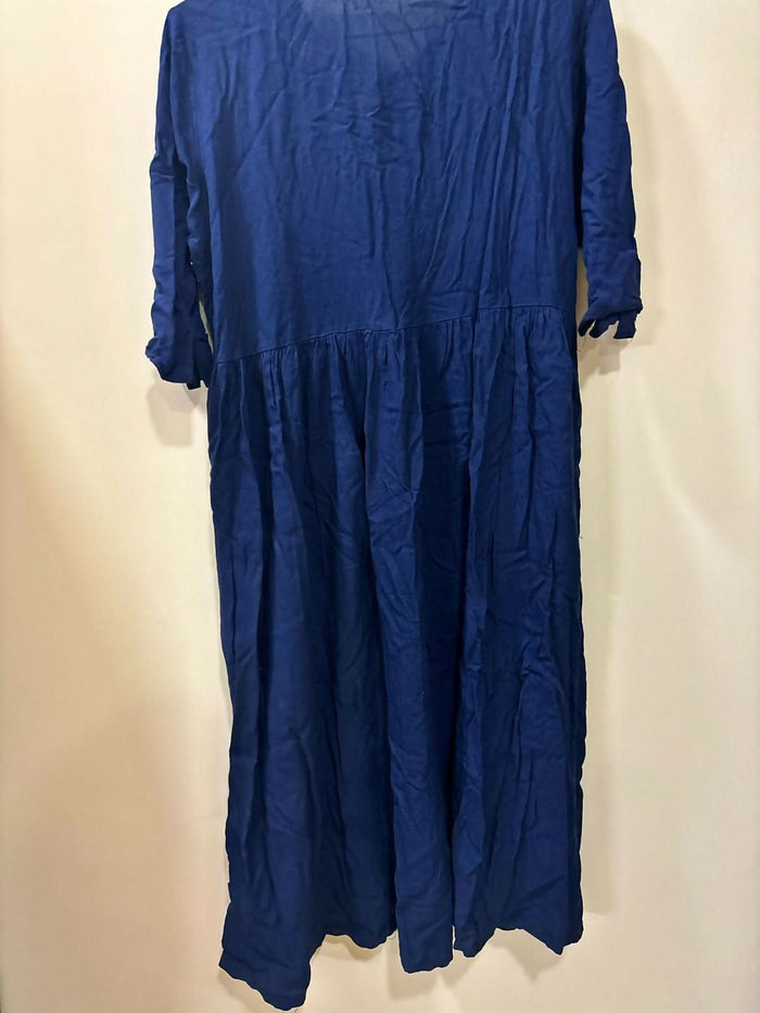 Bhuvika Women's blue anarkali feeding kurta / dress with zippers