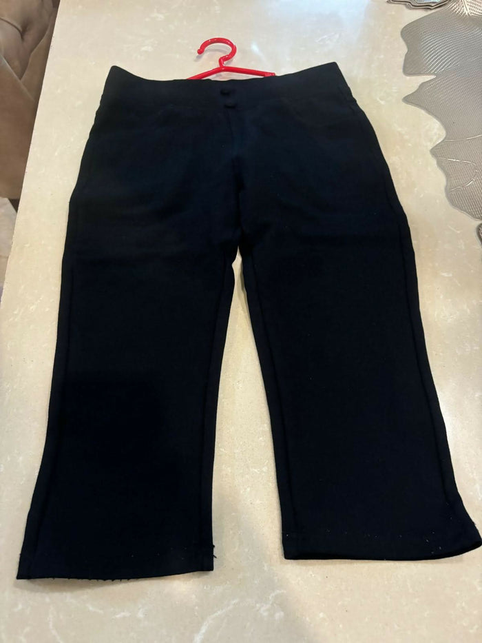 These Black Stretchable Jeggings for girls are a versatile wardrobe essential, offering both style and comfort.