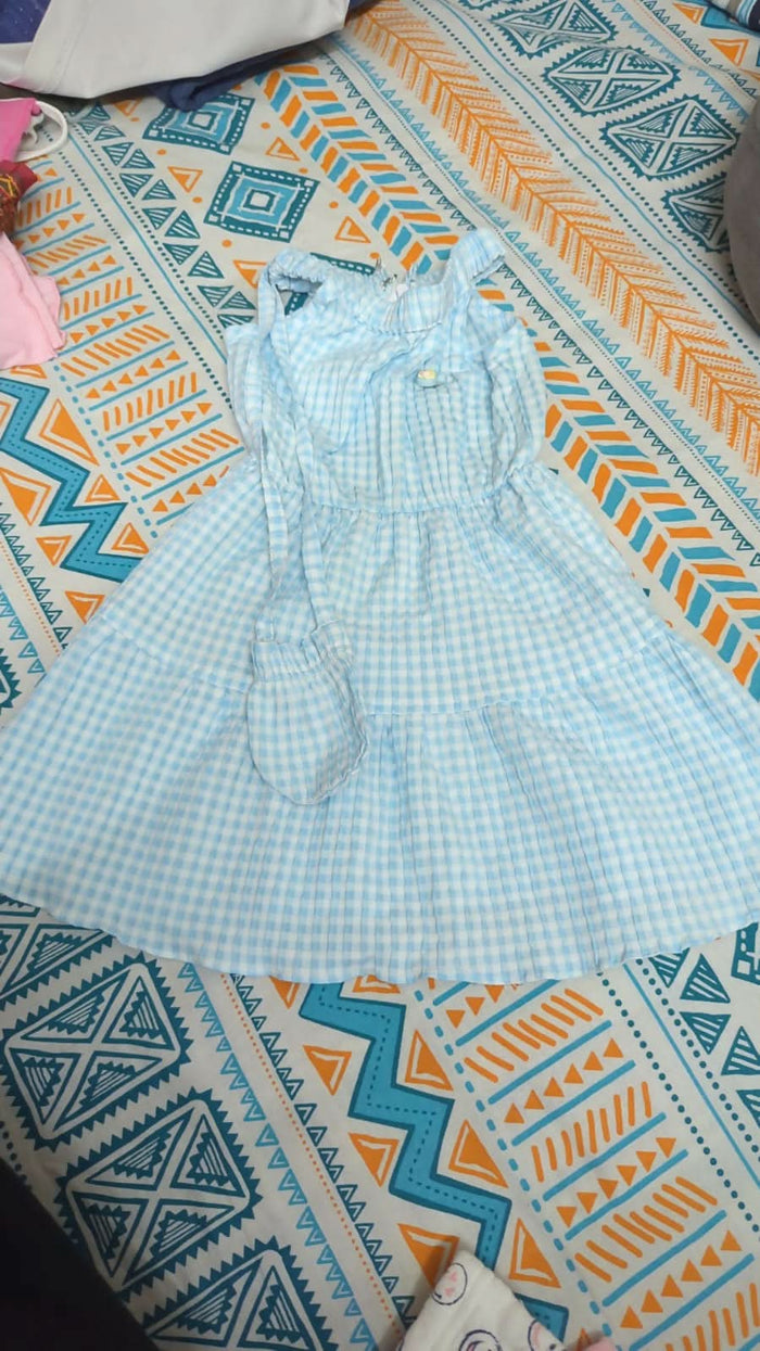 Dress your little princess in style with our charming collection of frocks/dresses for baby girls, designed for comfort and cuteness!