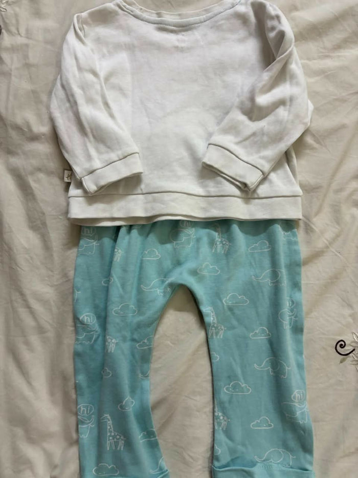 HAMLEYS baby boy T-shirt and trousers set – soft cotton embroidered outfit for 6–9 months.