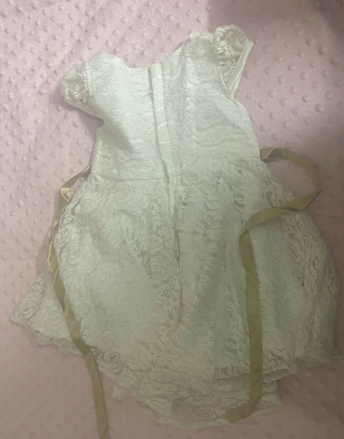 Elegant and timeless, our Kids White Frock/Dress for Baby Girls is perfect for any occasion, offering comfort and style in one delightful package!