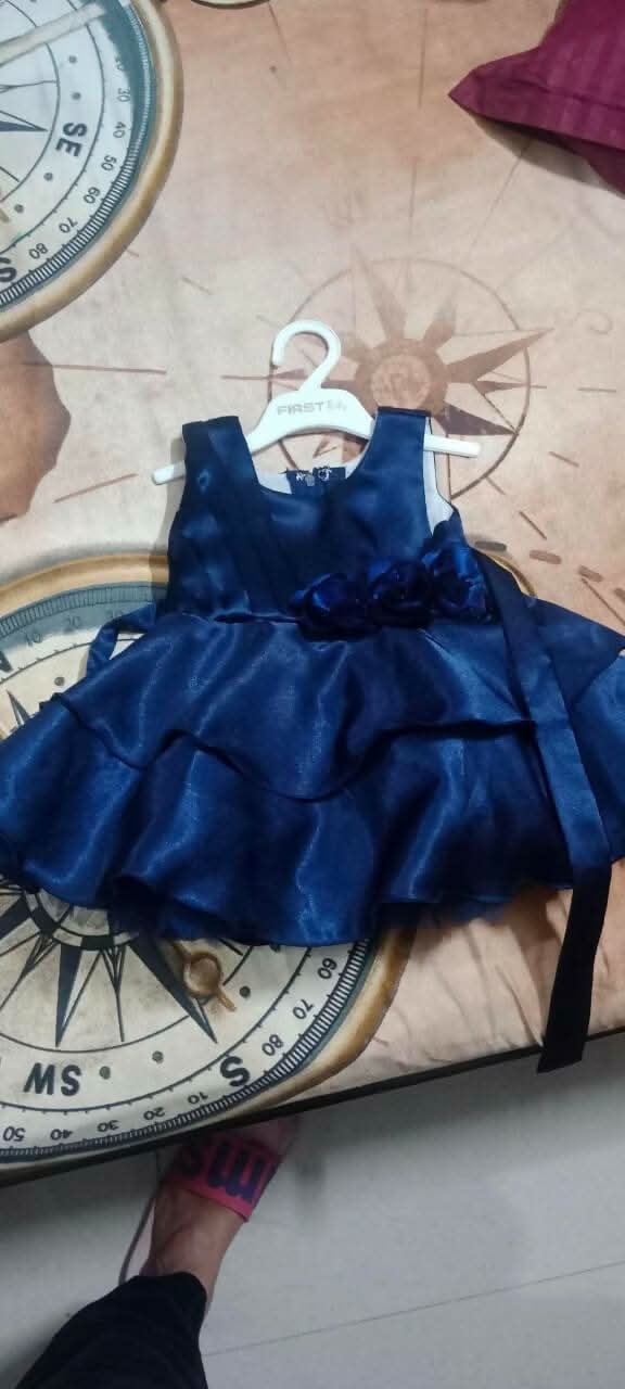 Make your baby girl the belle of the ball with our LEMON MINT Partywear Dress/Frock - pure elegance for little divas!