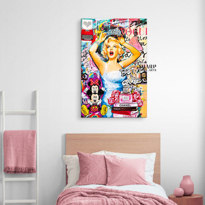 Marilyn Monroe Queen Canvas Wall Art
