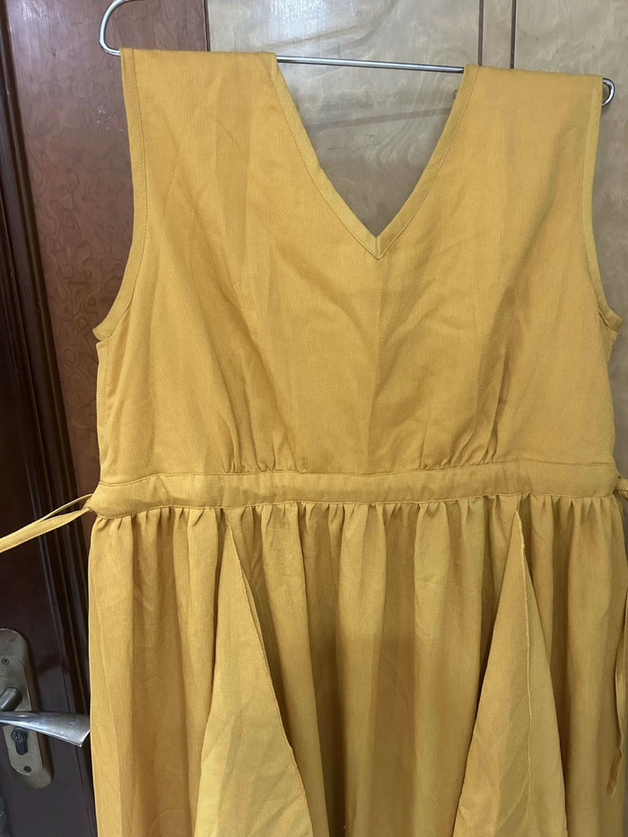 MOMZJOY Maternity Gown - Size L - PyaraBaby