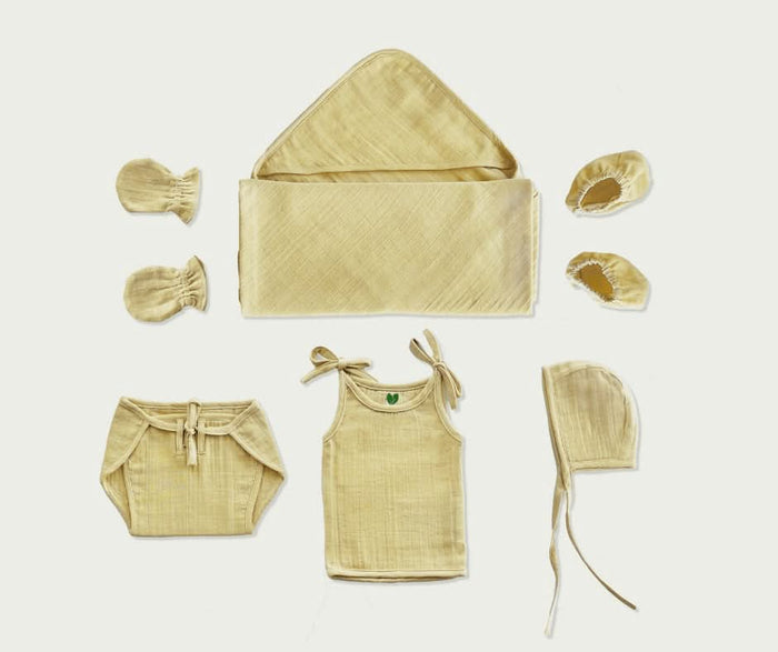 Muslin New Born set Organic Cotton, Colour with Herbal Extracts