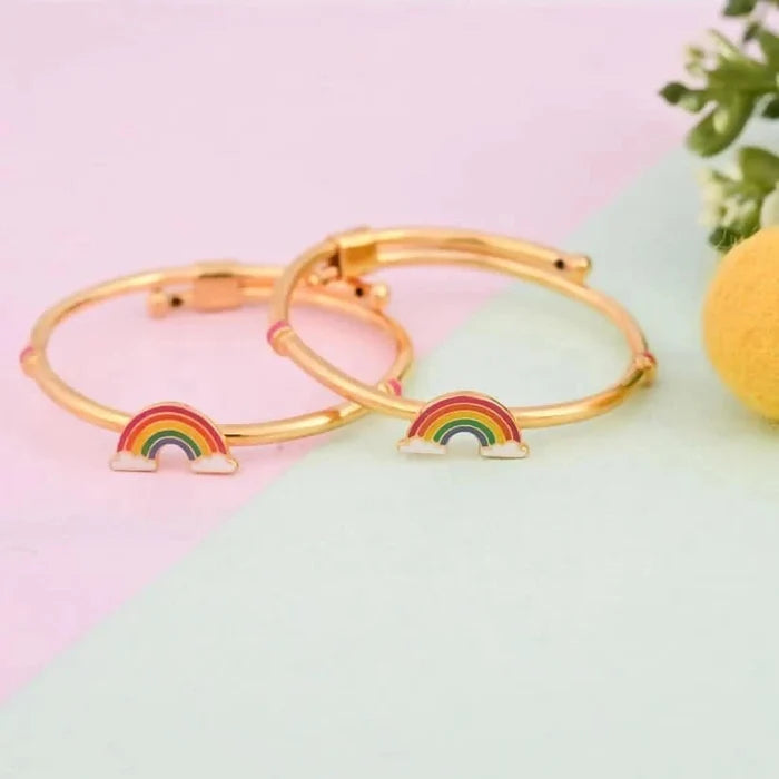 Buy Sterling Silver Baby Bangles – pure, hypoallergenic jewellery for your little one.