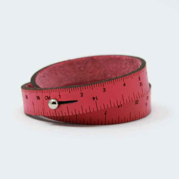 15" / Hot Pink